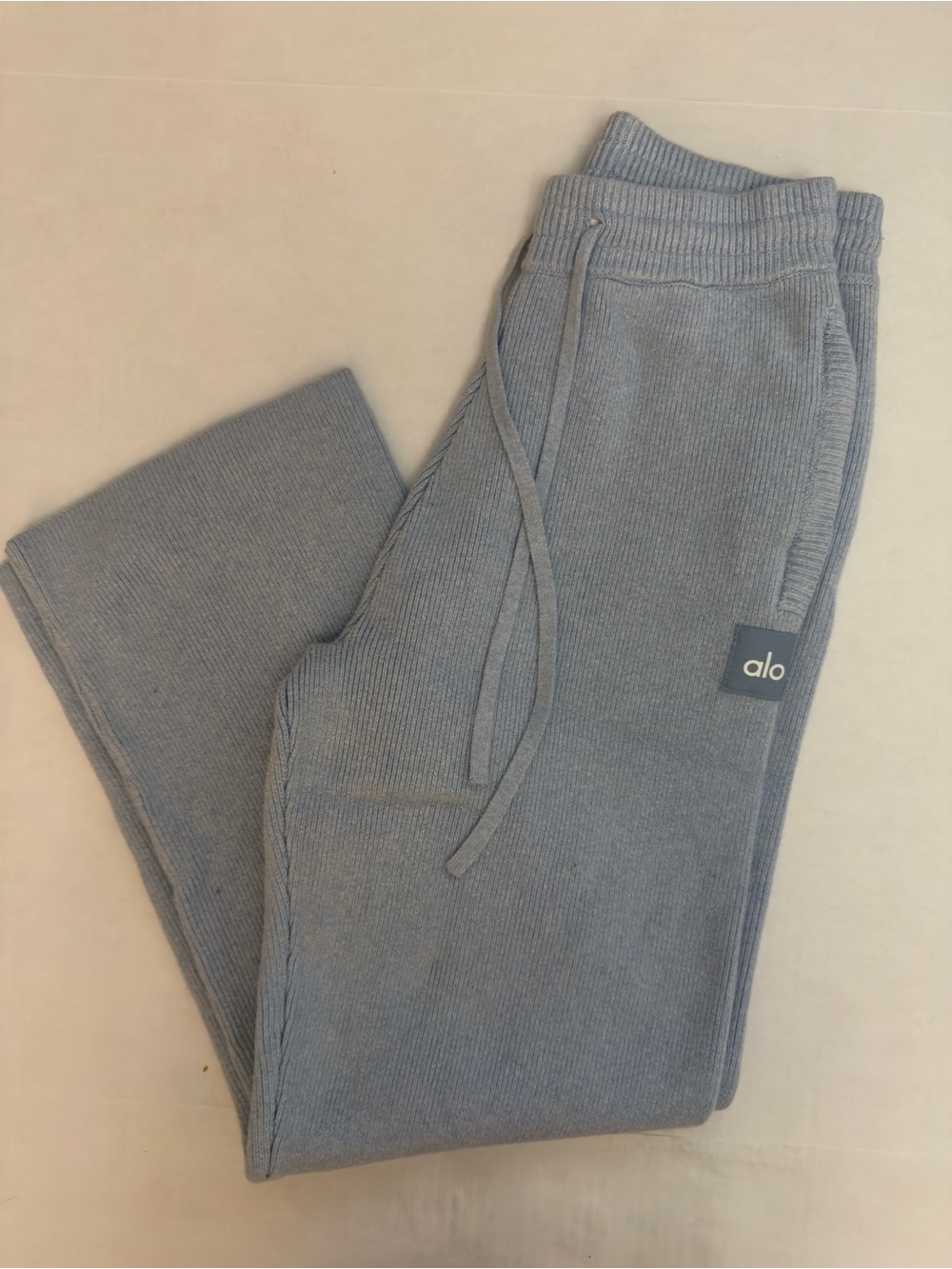 ALO Yoga Muse Sweatpants - Celestial Blue Ribbed Knit | Size Medium - Picture 3 of 3